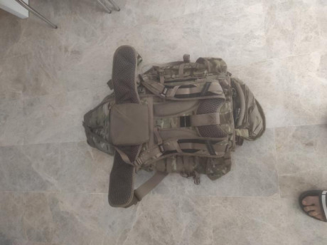 Mochila multicam modelo G3 Phantom multicam cordura, con muchos bolsillos interiores y buenos compartimientos. 31