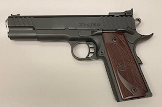 Vendo pistola STI modelo Trojan 1911-5 pulgadas, calibre 9mm.
Estado impecable y poco uso, con su maletín 00