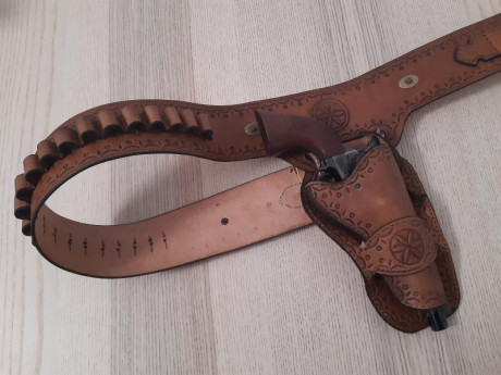 Vendo Colt Cattleman 5'5" en .45LC de Fili Pietta.
Guiado en F.
Se encuentra en perfecto estado de 22
