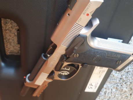 Vendo Beretta 92x perfoman seminueva de reestreno, no se ha usado ni para ipsc ni en campeonatos de precision 00