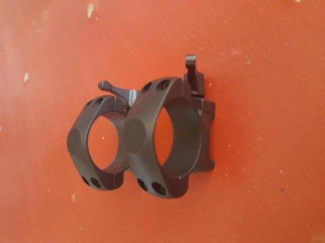 Vendo anillas Bat de acero  desmontables de 30 ,el modelo reforzado de 4 tornillos ,incluidos los tornillos 02