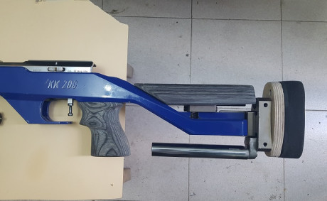 Vendo WALTHER KKM 200 (22lr) impoluta y con tubo seleccionado por abandono de modalidad por 1300€ transporte 31