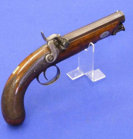 Voy a colocar unas fotos de un arma larga alemana de llave de mecha del siglo XVI. 130