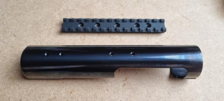 Vendo carril para visor a instalar en benelli raffaello. 
Incluyo pieza donde se pone, no se como se llama.
Ambas 02