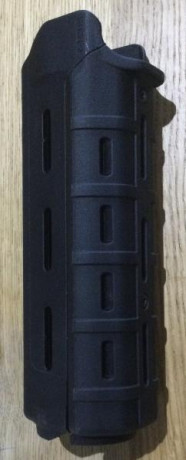30€ usado en buen estado más grip
Chapa interior modificada xa usar con sistema pistón (verde y arena)

Verde 00