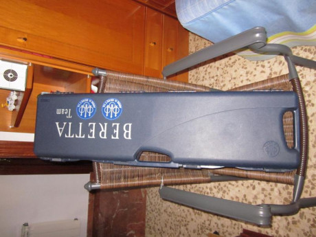 Hola.
Pongo a la venta, maletin original Beretta Tean para escopeta superpuesta
está nuevo, pues no se 01