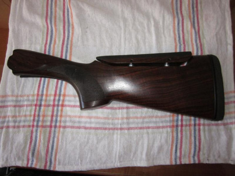 Hola.
Saco a la venta una culata para superpuestas Beretta 682-680-682,está en muy bues estado
la culata 02