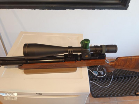 Se vende visor nikkon stirling Diamond 10 x50 60 retícula fine doy.
Estado impecable.
Precio 750 euros.
Atiendo 02