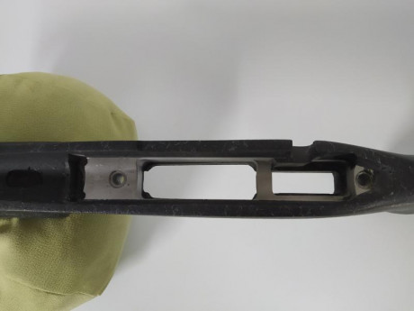 Se vende esta culata prácticamente nueva. Vale para rifles Remington 700 y Bergara de acción corta. Nueva 00