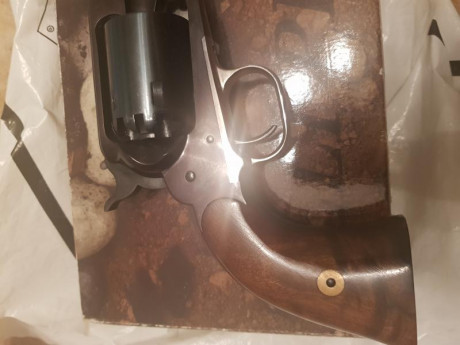 Vendo revolver F.LLI PIETTA 1858 NEW MODEL ARMY SHOOTER CAL.44. Gran revolver con cañon con Estria Progresiva, 01