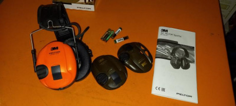 Nuevos sin estrenar. Solo sacados de la caja para comprobar funcionamiento. 110€ portes incluidos a la 00