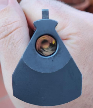 Por hacer hueco en el cupo vendo IMI Desert Eagle de calibre .357 Magnum
Además del arma se incluyen 3 22