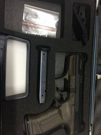 Buenas vendo Walther p99 comprada en una armería de Toledo, el arma está guiada en A y está en buen estado, 00