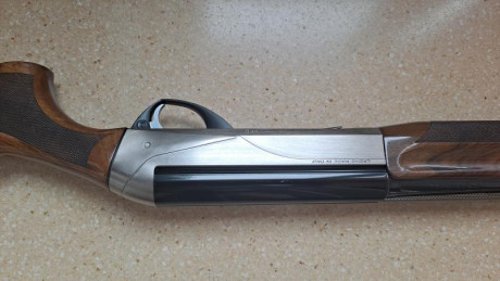Vendo escopeta Rafaelo Crio del 12, cañón de 71 cm y casi como si la compraras en armería porque no la 01