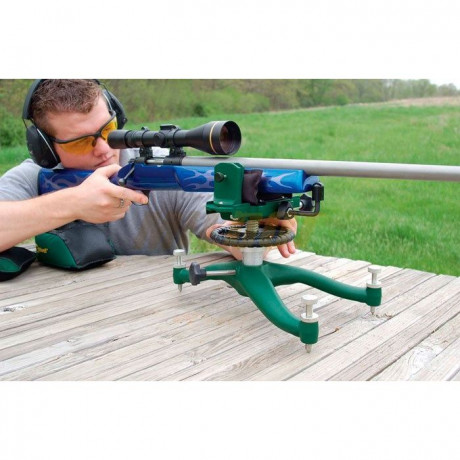 Buenas tardes.

De rifles de caza "se algo" pero en este mundo del 22 estoy totalmente virgen.....

Un 21