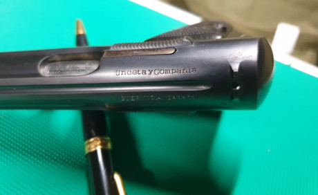 Se vende pistola Astra modelo 300.
Calibre nueve corto.
Estado de conservación impecable.
Cachas originales.
Guiada 00