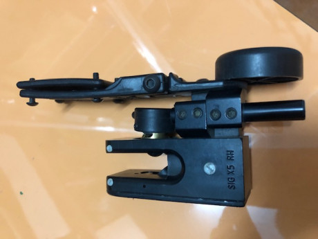 Vendo esta funda ipsc GHOST para la pistola Sig Sauer P226 XFIVE. 70 euros portes incluidos. 01