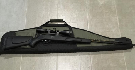 Carabina funcionando bien, mejor que el primer día. Comprada el 26/7/22, es calibre 5,5mm. La cinta del 02