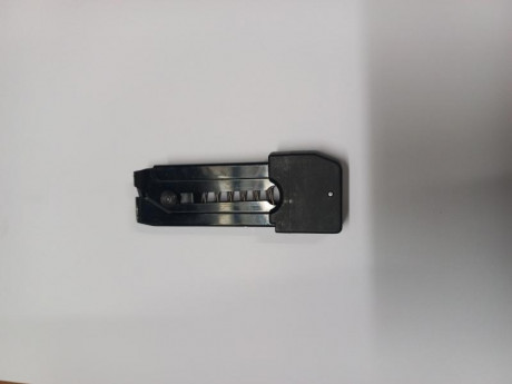 Hola, tengo un cargador nuevo de pistola deportiva Tesro , modelo TS32, Calidre 32 ,solo usado, no más 02