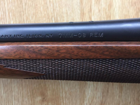 Vendo Remington Seven CDL, en estado impecable, en madera con puntal de ébano, en calibre 7.08 Remington, 01