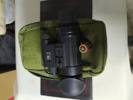 Se vende monocular nocturno AGM con poco uso y en perfecto estado. Funciona con pila. Es generación 2+. 02