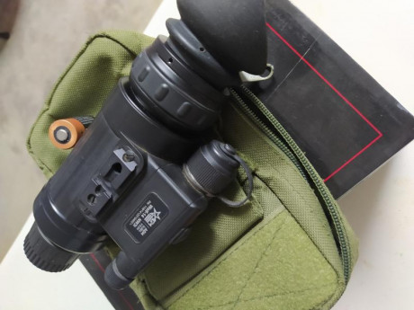 Se vende monocular nocturno AGM con poco uso y en perfecto estado. Funciona con pila. Es generación 2+. 00