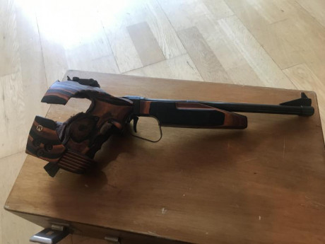 Se vende TOZ35 en muy buen estado, cacha Rink talla L, en su caja de madera original.Está en Barcelona 12