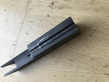 Se vende contrapeso de 270gr para Hammerli Internacional o 208.Está en Barcelona.95€ más lis portes si 02