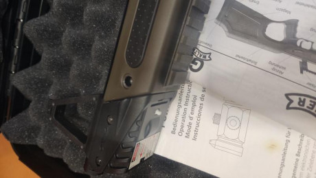 Vendo Carabina Walther G22, 2 cargadores, carro y visor, manual de instrucciones y maletín original. A 01