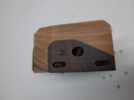 VENDIDA cacha zurda Pardini SP/HP nueva a estrenar, 110 euros mas portes. 01