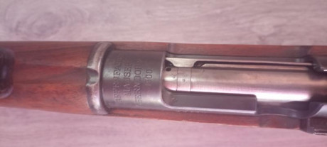 El rifle sueco de 6,5X55 del año 1900 , con todos los números coincidentes, lo vendo con bocacha , funda 20