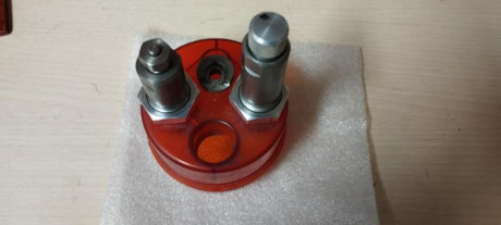 Vendo juego de Dies Lee de recarga para 270 win. En perfecto estado, sin óxido, por 45 € portes incluidos.
Vendo 00