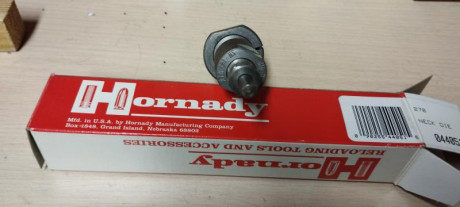 Vendo juego de Dies Lee de recarga para 270 win. En perfecto estado, sin óxido, por 45 € portes incluidos.
Vendo 10