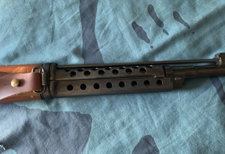VENDIDO RIFLE TOKAREV SVT-40 SEMIAUTOMÁTICO SNIPER CON MIRA TELESCÓPICA. 
CALIBRE 7,62 x 54 R.
AÑO 1940.
TODO 11
