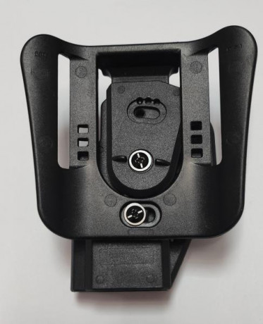 Vendo funda tactica multirretencion Holster marca CAA, para pistolas 1911, sin uso.

Características:
• 01