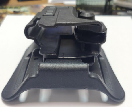 Vendo funda tactica multirretencion Holster marca CAA, para pistolas 1911, sin uso.

Características:
• 00