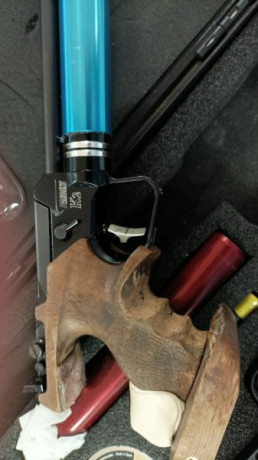 Se vende pardini k2 en perfecto estado con dos botellas cacha talla s se encuentra en Albacete por si 00