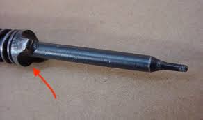 Hola compañeros, he encontrado esta aguja de repuesto, y me gustaria saber de que armas es, de que marca 60