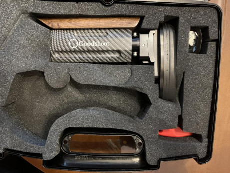 Buenas tardes, vendo cuerpo de culata Goodshoot, es decir como se ve en la foto, sin puños.

Precio 450€, 01