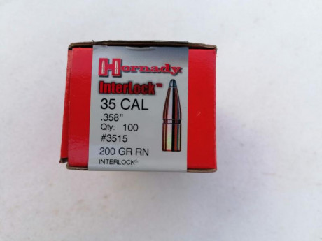 En venta una caja de puntas Hornady Interlock, tipo RN. 200 gr. Precio 50 euros más envío. REBAJADO  a 00