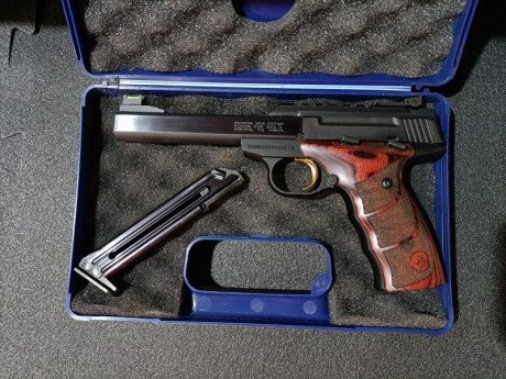 Buenos días,vendo Browning buckmark .22 un saludo. 02