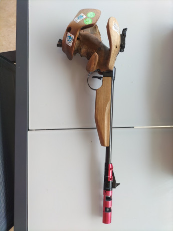 Vendo pistola libre Toz 35 con freno de boca incluido. Esta según se ve en las fotos y funciona de maravilla.

400€ 00