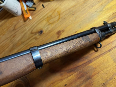 Se vende rifle de palanca Rossi .357 magnum modificado con un guardamanos completo y anillas porta fusil 11