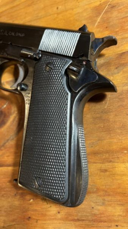 Vendo pistola Star B 9mm parabellum procedente de la Guardia Civil. Acabado brillante excelente y cañón 00