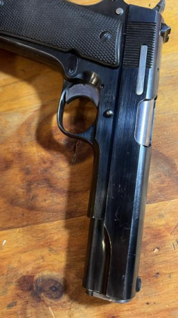 Vendo pistola Star B 9mm parabellum procedente de la Guardia Civil. Acabado brillante excelente y cañón 20