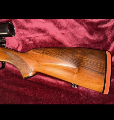 Rifle de cerrojo Brno Luxus cal: 30-06. Miras abiertas, monturas abatibles Leupold QR con anillas de una 02