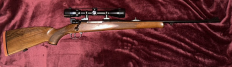 Rifle de cerrojo Brno Luxus cal: 30-06. Miras abiertas, monturas abatibles Leupold QR con anillas de una 01