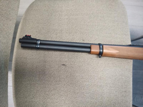 Marlin 336 W cal. 30-30, es el modelo moderno. Ha tenido muy poco uso ya que se lo compré a un instructor 10