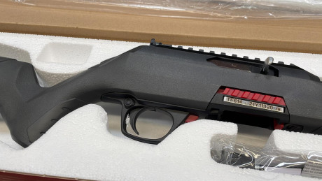 Hola vendo Winchester Wildcat 22lr semiautomática. Es de principio de año, solo se tiraron 2 cargadores. 02
