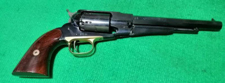 Cambio Pietta modelo New model army del 44, por Colt Walker.
También lo vendo en 250 euros.
Está en La 01